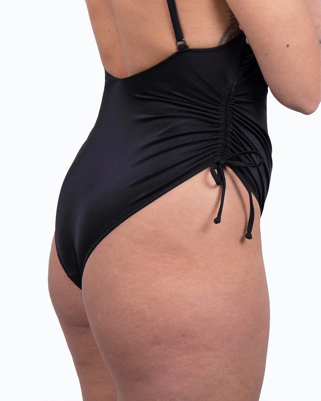 Maillot de bain menstruel une pièce noir - Image 4