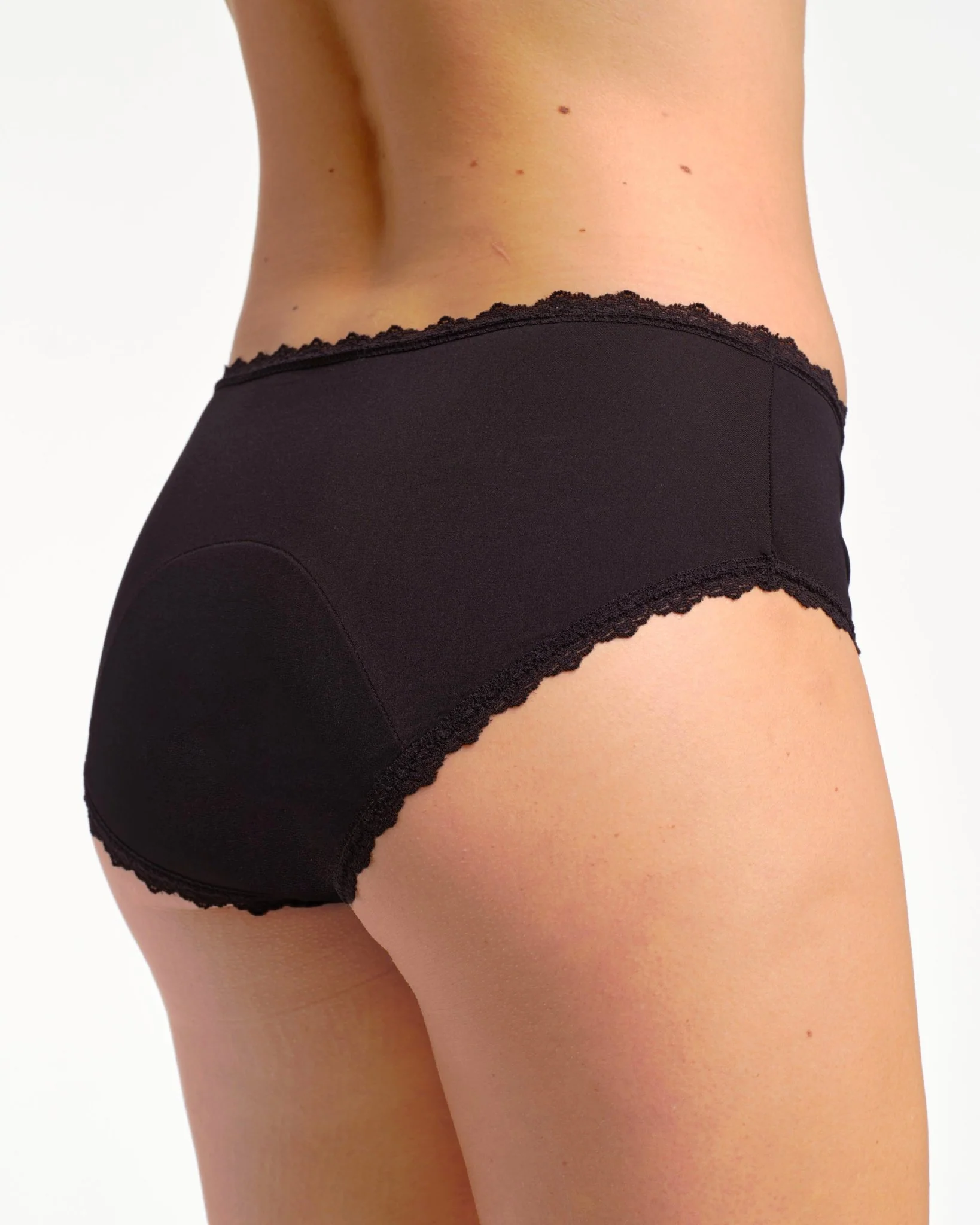 Shorty menstruel noir en dentelle - Image 3